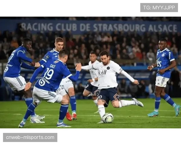 法甲速报：朗斯0-2里尔，客队全场通过转换创造7次射门机会